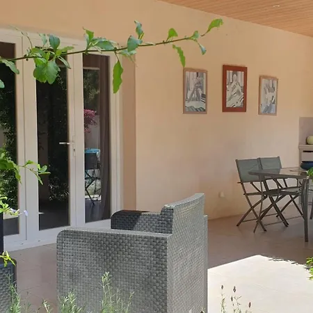 Elsanais Villa